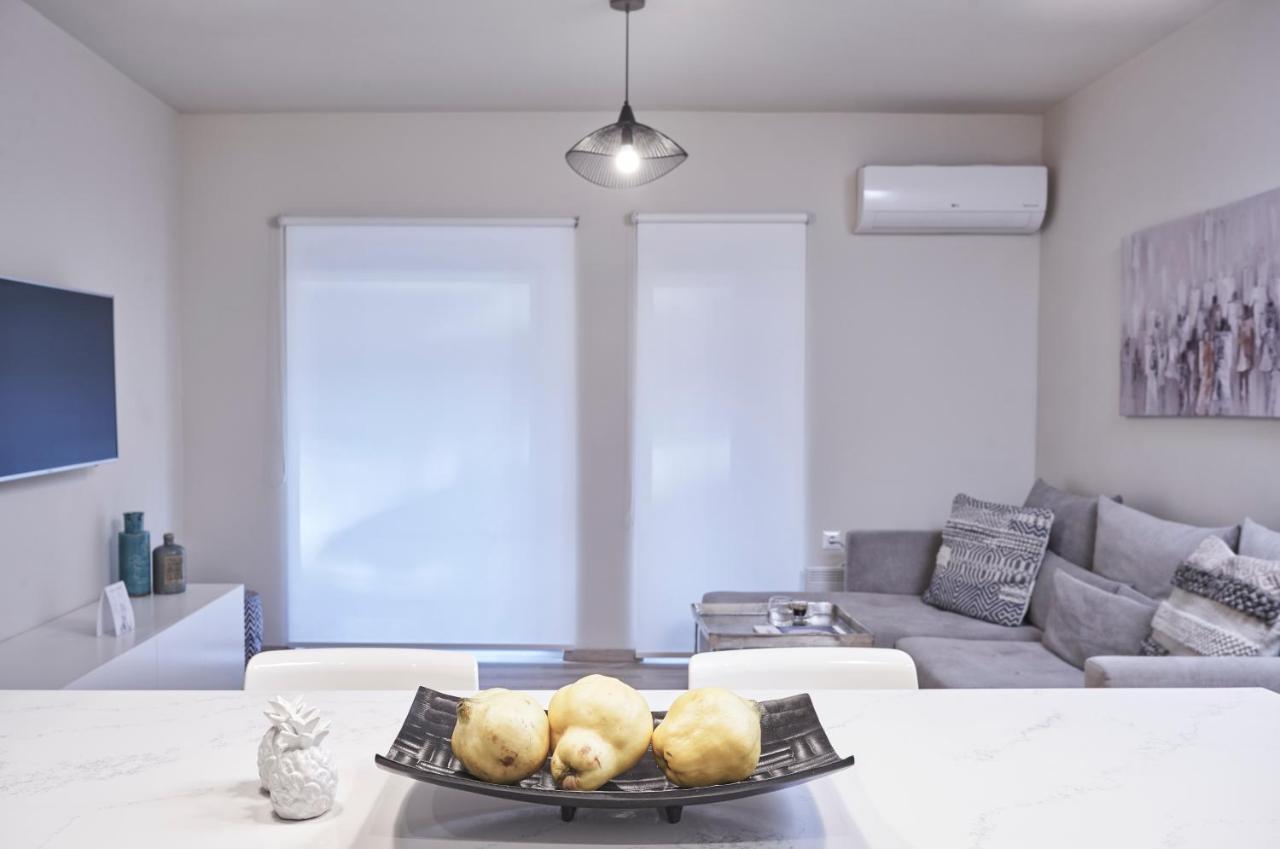 Charitos Iχ, Chic N Modern 2Bd Apt Αθήνα Εξωτερικό φωτογραφία
